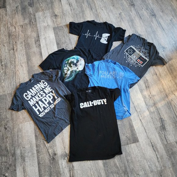 Men's Size M Gaming Graphic Tees // Gaming Shirts // Gaming Tees // Shirt Bundle - Picture 1 of 7